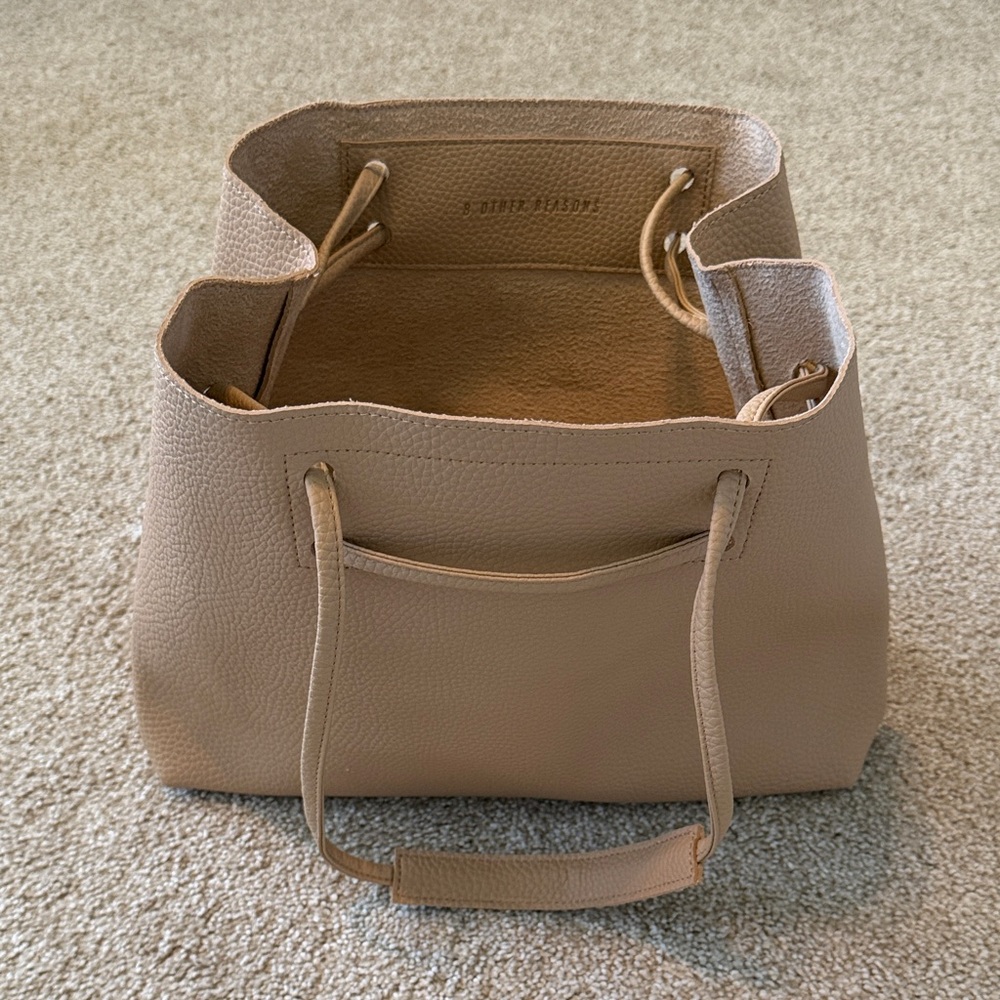 8 Other Reasons Beige Vegan Leather Slouchy Bucket Bag - Picture 5 of 8